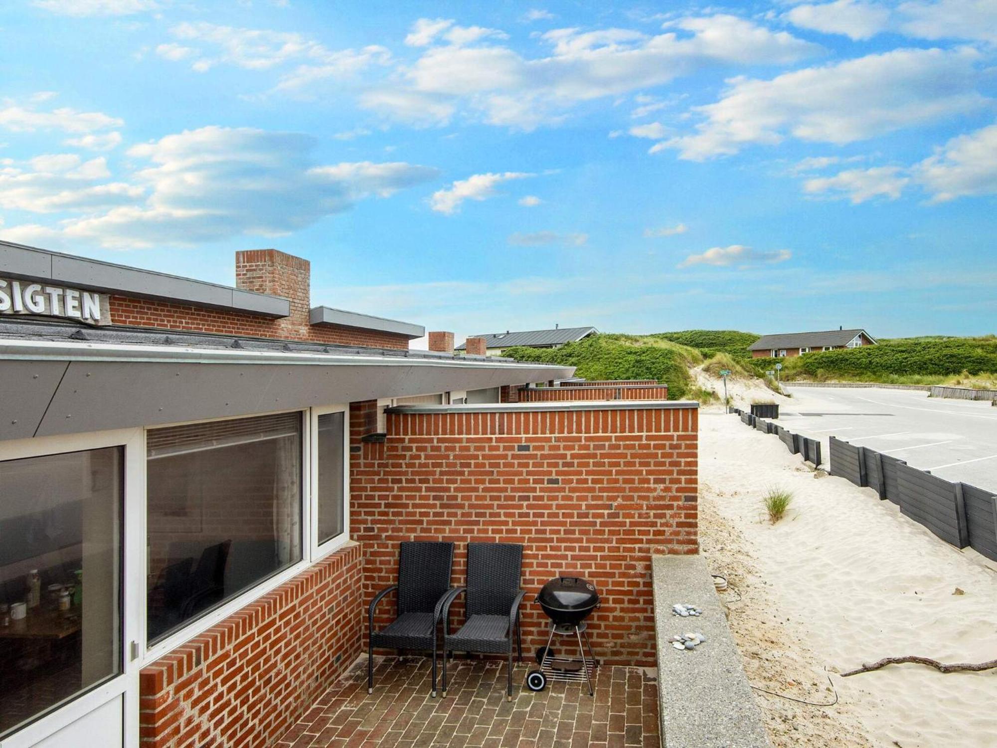 Two-Bedroom Holiday Home In Henne 7 Henne Strand Eksteriør bilde